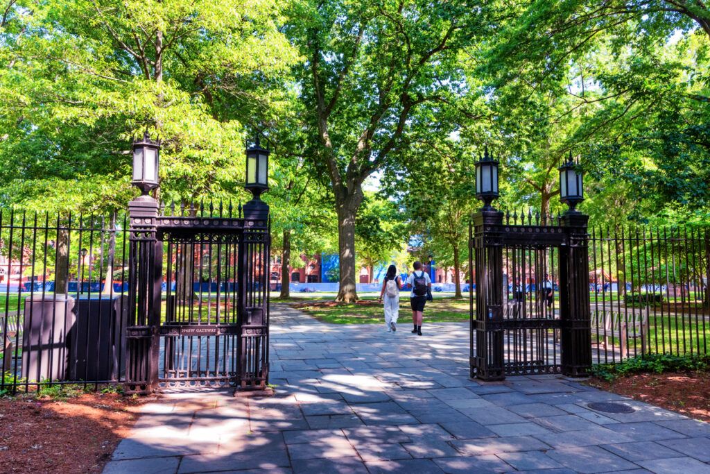 Top Connecticut Scholarships in 2026